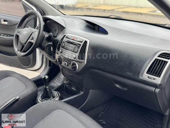 iLHAN TURGUT AUTO'DAN HYUNDAİ İ 20 1.2 MPI STYLE