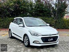 HYUNDAİ İ-20 ELİTE PAKET OTOMATİK VİTES CAM TAVAN
