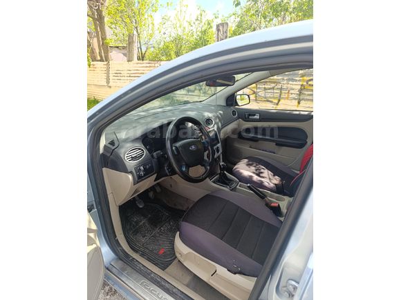 Sahibinden Ford Focus 1.6 Trend 2006 Model  350 bin km Mavi
