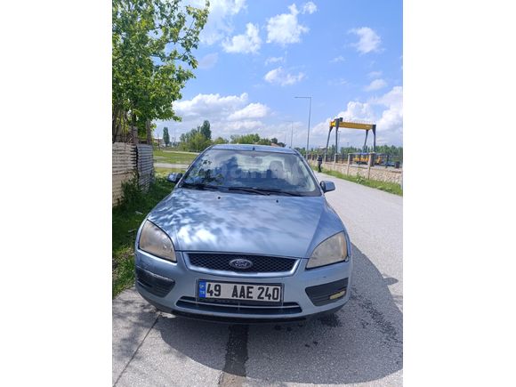 Sahibinden Ford Focus 1.6 Trend 2006 Model  350 bin km Mavi