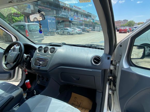 ÇALIŞIR YÜRÜR 2010 FORD CONNECT 1.8 TDCİ COMBİ