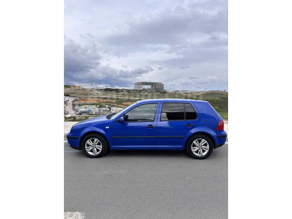 Sahibinden Volkswagen Golf 1.6 Trendline 2000 Model 