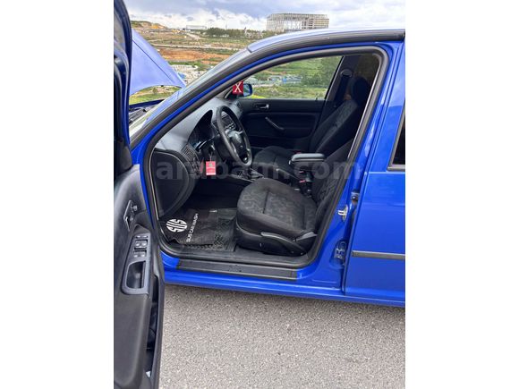 Sahibinden Volkswagen Golf 1.6 Trendline 2000 Model 
