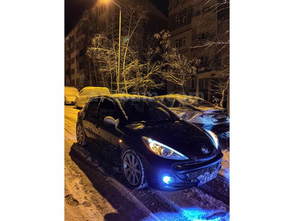 Sahibinden Peugeot 206+ 1.4 Comfort 2011 Model 