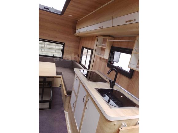 NEON KARAVAN SHOP DAN