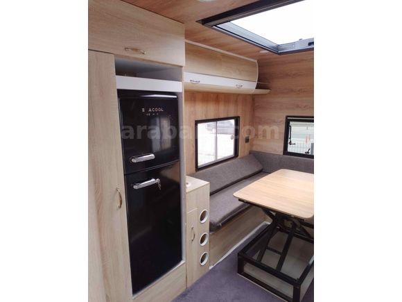 NEON KARAVAN SHOP DAN