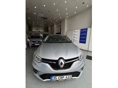  2025 MODEL TEMİZ MEGANE SEDAN - % 20 FATURALIDIR.