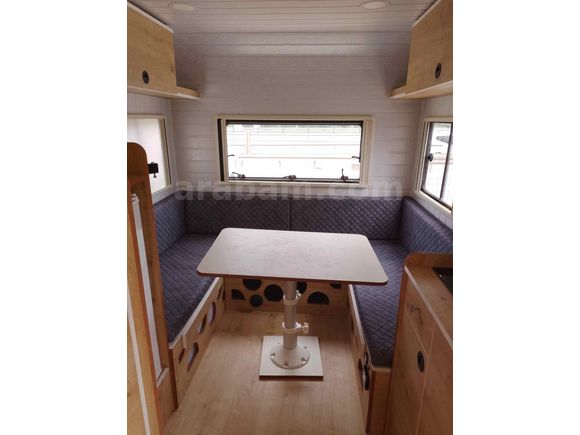NEON KARAVAN SHOP DAN