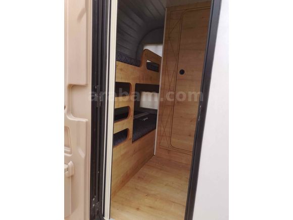 NEON KARAVAN SHOP DAN