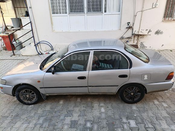Sahibinden Toyota Corolla 1.3 XE 1996 Model