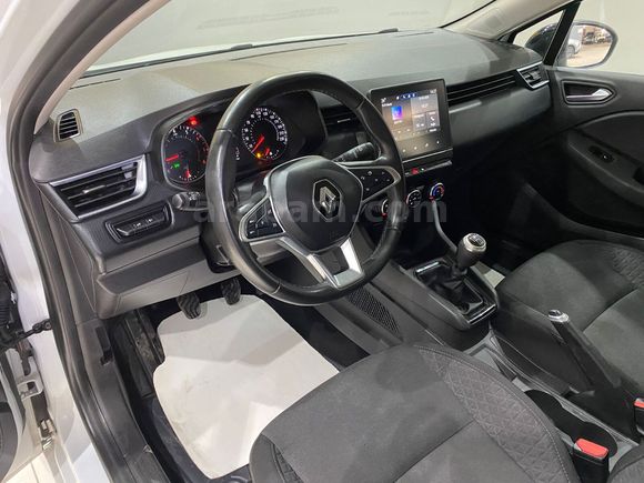 otomobil Renault Clio 1.0 TCe Touch