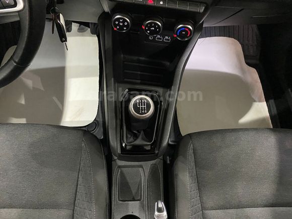 otomobil Renault Clio 1.0 TCe Touch
