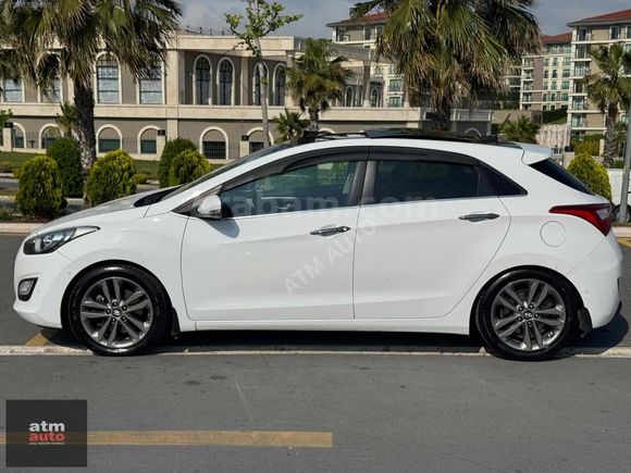 2015 HYUNDAİ İ30 1.6 CRDİ ELİT OTOMATİK CAM TAVAN HATASIZ