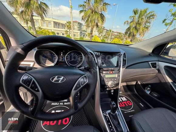 2015 HYUNDAİ İ30 1.6 CRDİ ELİT OTOMATİK CAM TAVAN HATASIZ