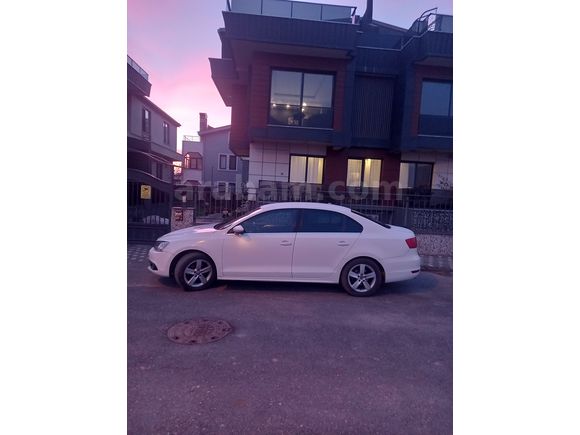 Sahibinden Volkswagen Jetta 1.2 TSi Highline 2012 Model