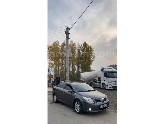 Sahibinden Toyota Avensis 1.6 Elegant 2009 Model 