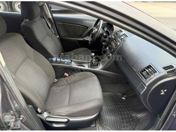Sahibinden Toyota Avensis 1.6 Elegant 2009 Model 