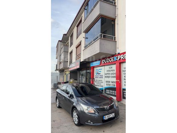 Sahibinden Toyota Avensis 1.6 Elegant 2009 Model 