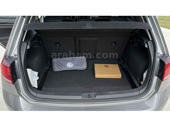 Golf Dizel otomatik 2019 Model 108 binde Orijinal
