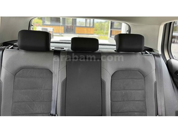 Golf Dizel otomatik 2019 Model 108 binde Orijinal
