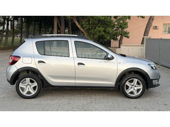 58.000 KM HATASIZ 2015 SANDERO STEAPWAY 1.5DCI