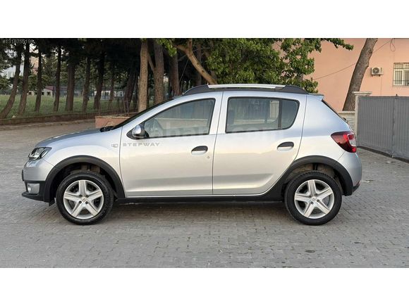 58.000 KM HATASIZ 2015 SANDERO STEAPWAY 1.5DCI