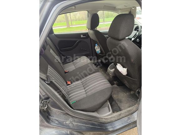 Sahibinden Ford Focus 1.6 Comfort 2011 Model