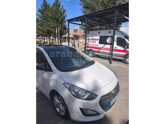 Sahibinden Hyundai i30 1.6 CRDi Elite 2013 Model