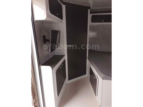 NEON KARAVAN SHOP DAN