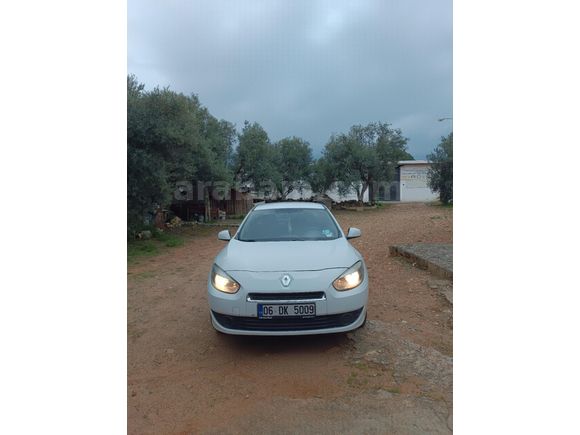 Sahibinden Renault Fluence 1.5 dCi Business 2011 Model  550.000 km Beyaz