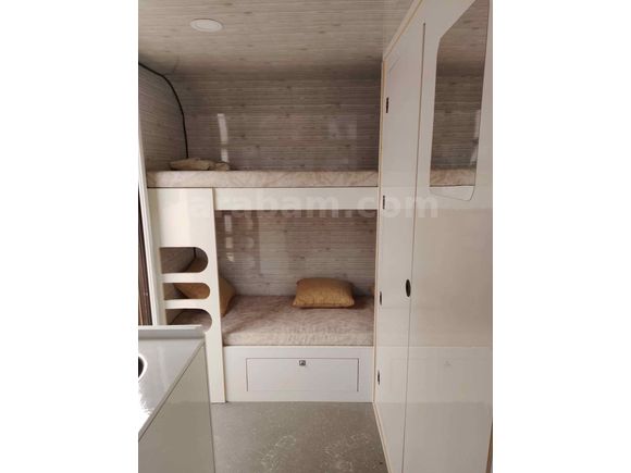 NEON KARAVAN SHOPDAN 
