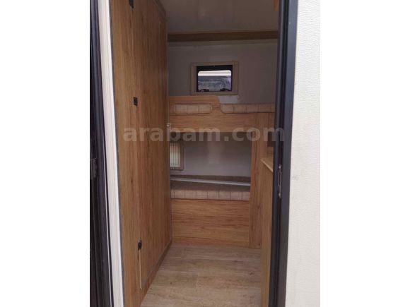 NEON KARAVAN SHOP DAN