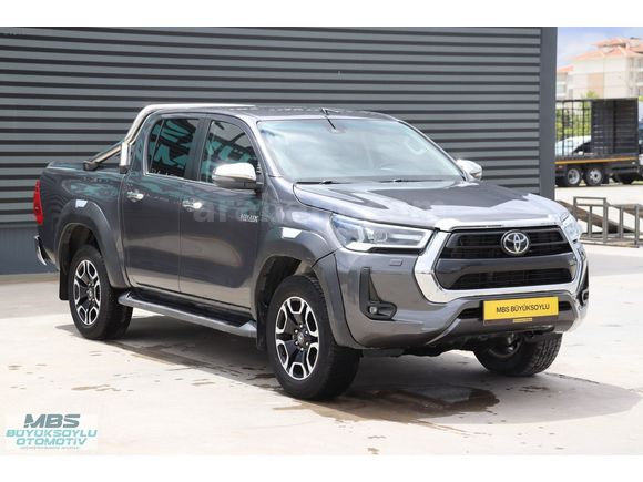 Galeriden Toyota Hilux 2.4 D-4D 4x4 Hi-Cruiser 2022 Model Konya