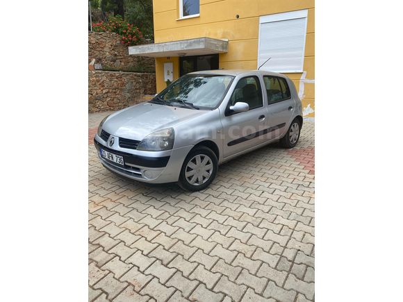 Boyasız orjinalin öz oğlu  Renault Clio 1.2 Authentique 2006 Model 