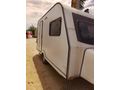 NEON KARAVAN SHOPDAN