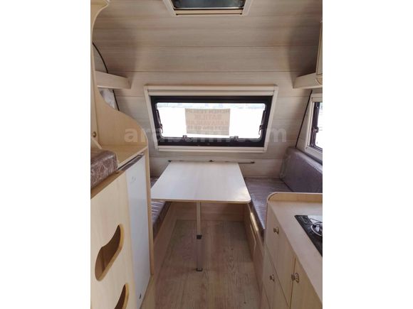 NEON KARAVAN SHOPDAN