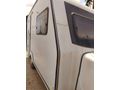 NEON KARAVAN SHOPDAN