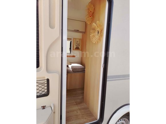 NEON KARAVAN SHOPDAN 