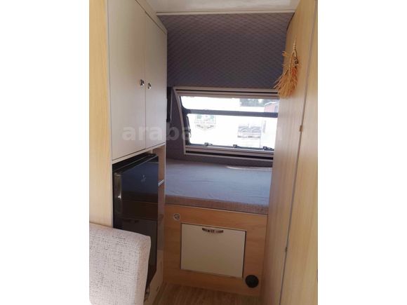NEON KARAVAN SHOPDAN 