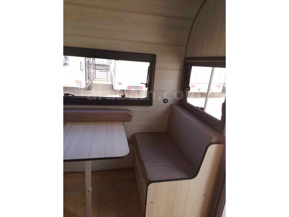 NEON KARAVAN SHOP DAN