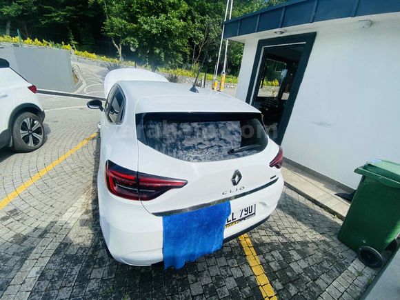 Sahibinden Renault Clio 1.0 SCe Joy 2020 Model 