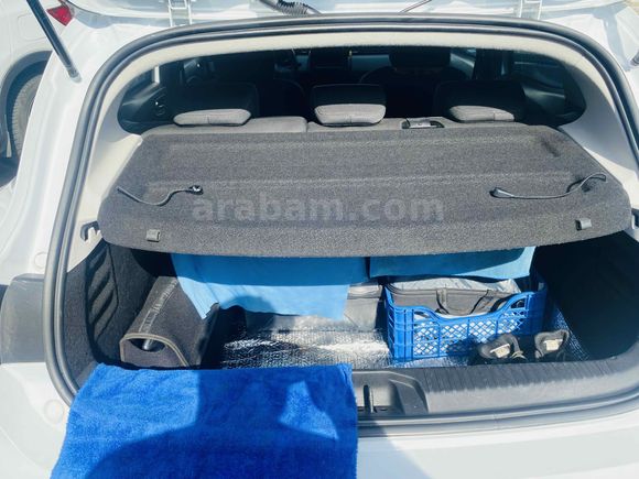 Sahibinden Renault Clio 1.0 SCe Joy 2020 Model 