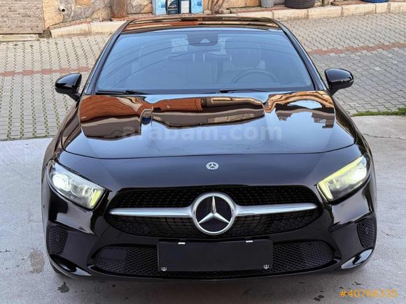 2019 MERCEDES A180d STYLE 7G-DCT