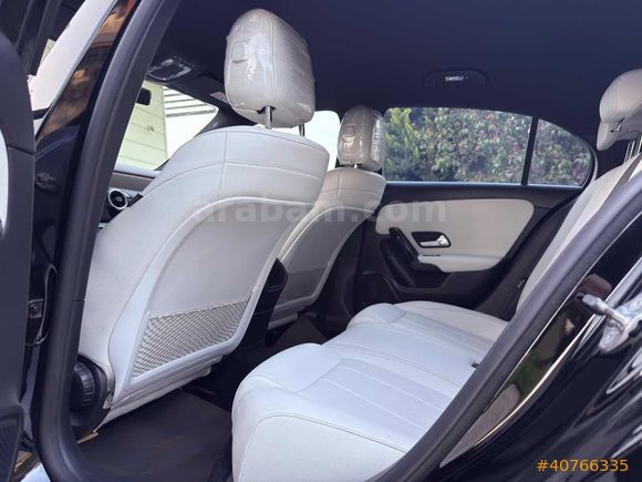 2019 MERCEDES A180d STYLE 7G-DCT