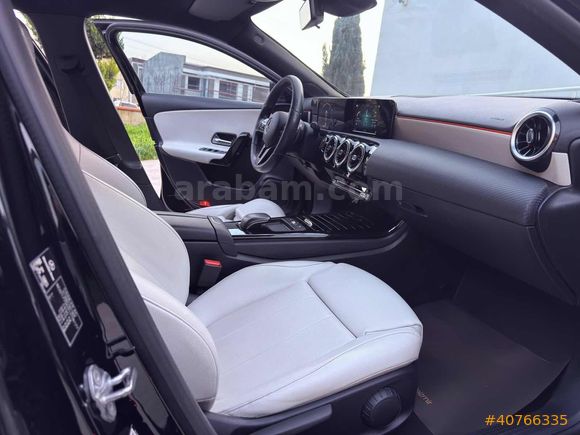 2019 MERCEDES A180d STYLE 7G-DCT