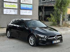 2019 MERCEDES A180d STYLE 7G-DCT
