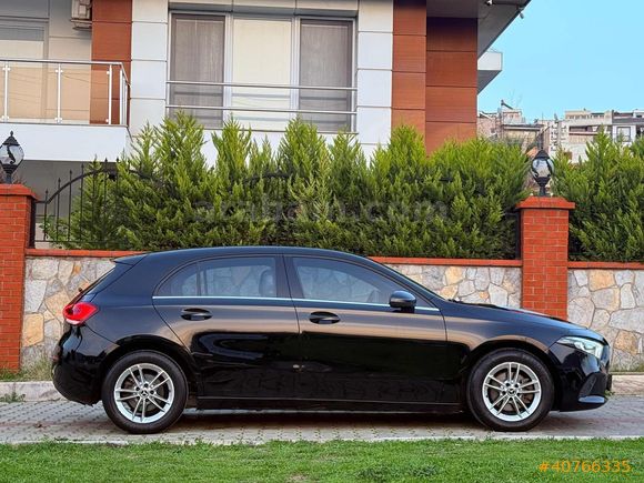 2019 MERCEDES A180d STYLE 7G-DCT