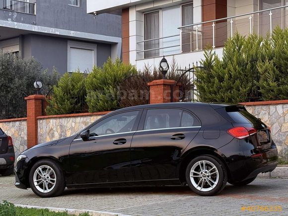 2019 MERCEDES A180d STYLE 7G-DCT