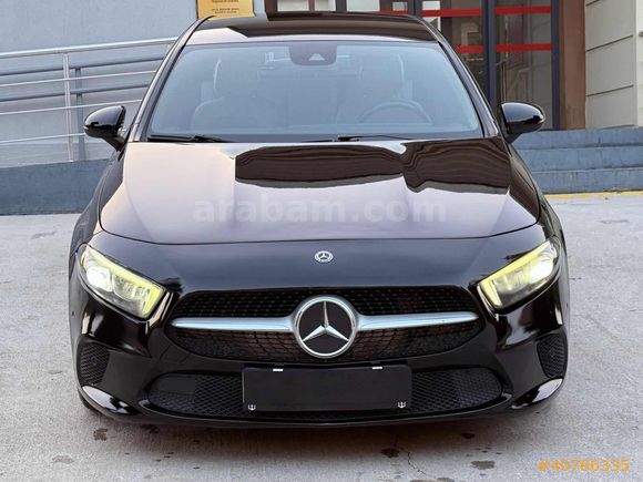2019 MERCEDES A180d STYLE 7G-DCT