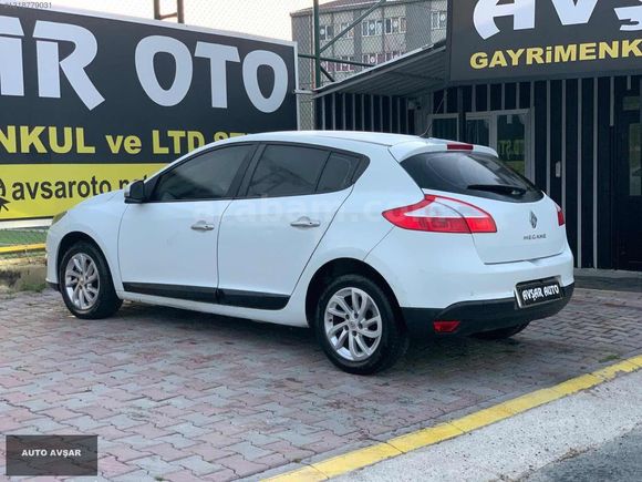 OTOMATİK SADECE 150 BİNDE TOUCH PAKET TEMİZ SORUNSUZ AİLE ARACI